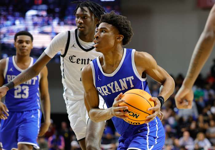 AAA Finals LR Central vs Bryant__00038